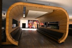 Leergefegt: Im Blautalcenter werden schon lange keine Speisen mehr angeboten.  Foto: Stefan Loeffler