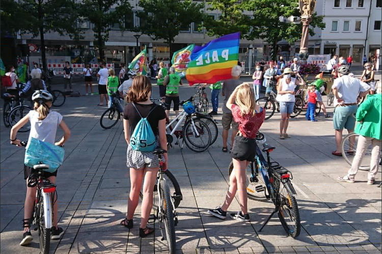 Kundgebung "Mehr Platz fürs Rad!" Foto: Petra Schmitz