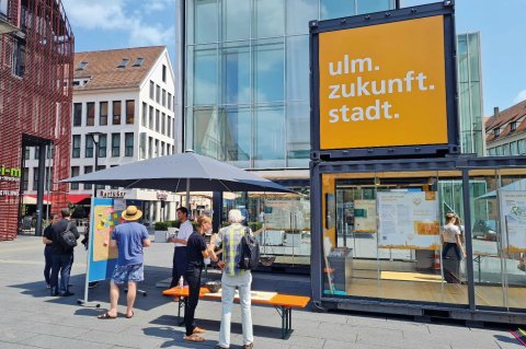 Info-Container zur Smart City Ulm im Sommer 2021, Foto: Stadt Ulm/ZDA