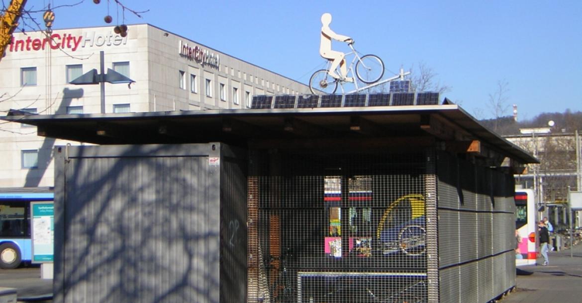 2008 Fahrradstation
